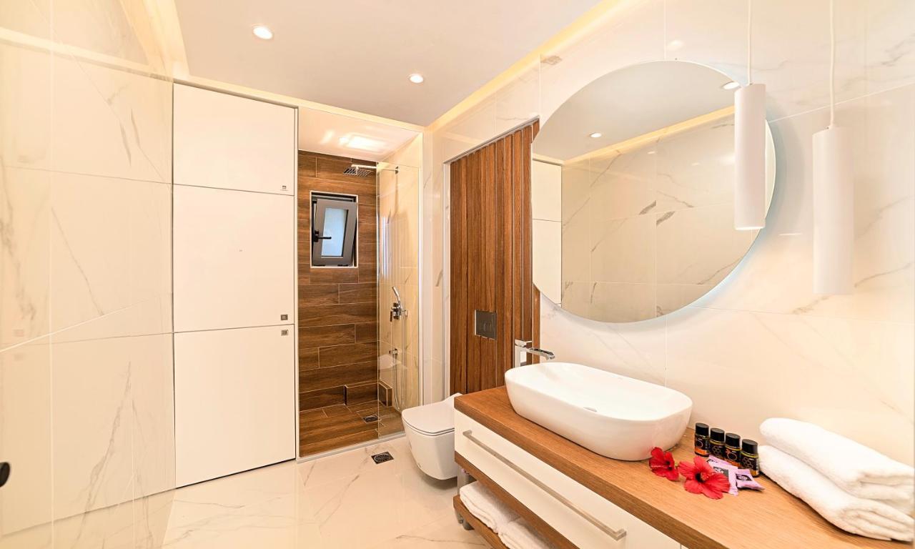Mistral Suite Heated Pool 耶奥伊乌波利斯 外观 照片