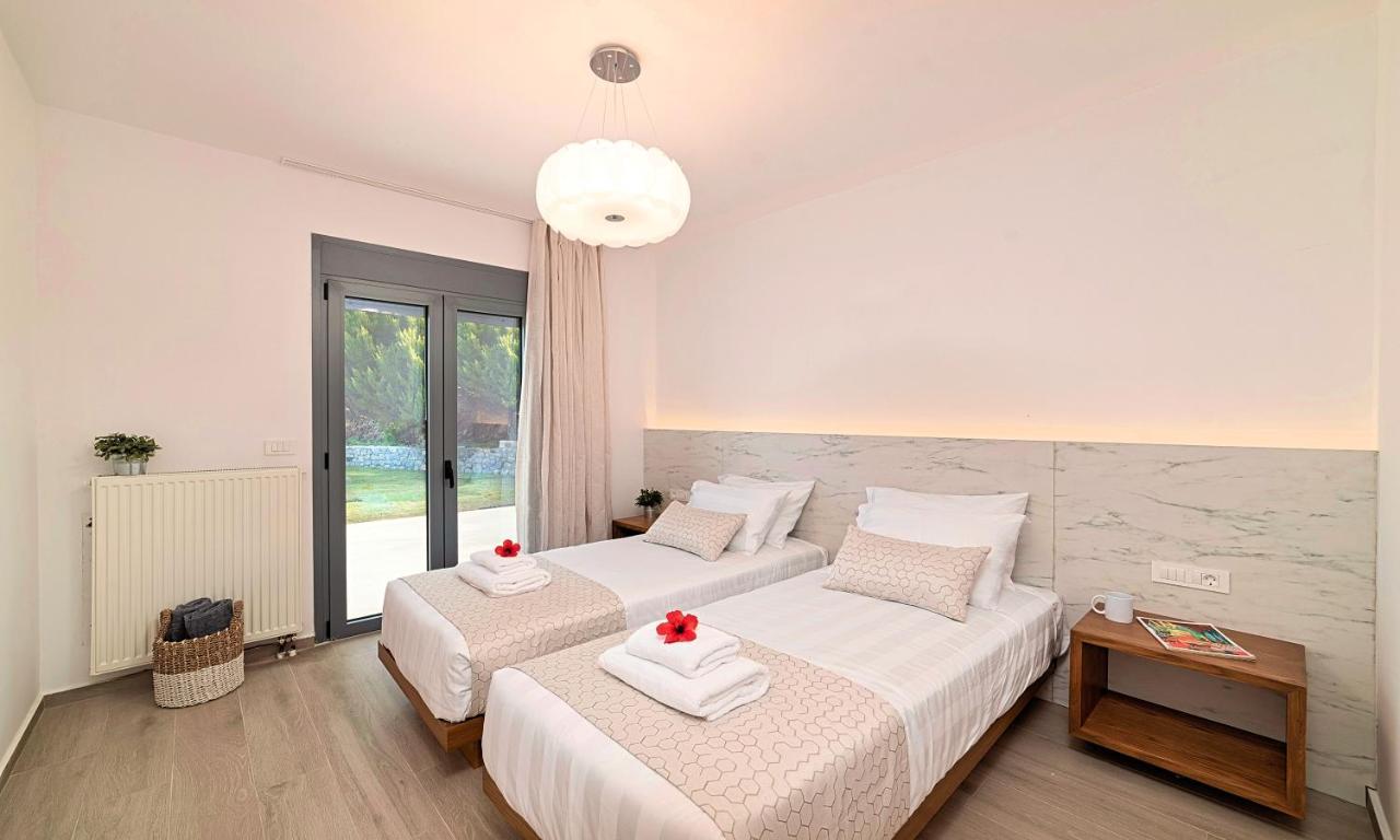 Mistral Suite Heated Pool 耶奥伊乌波利斯 外观 照片